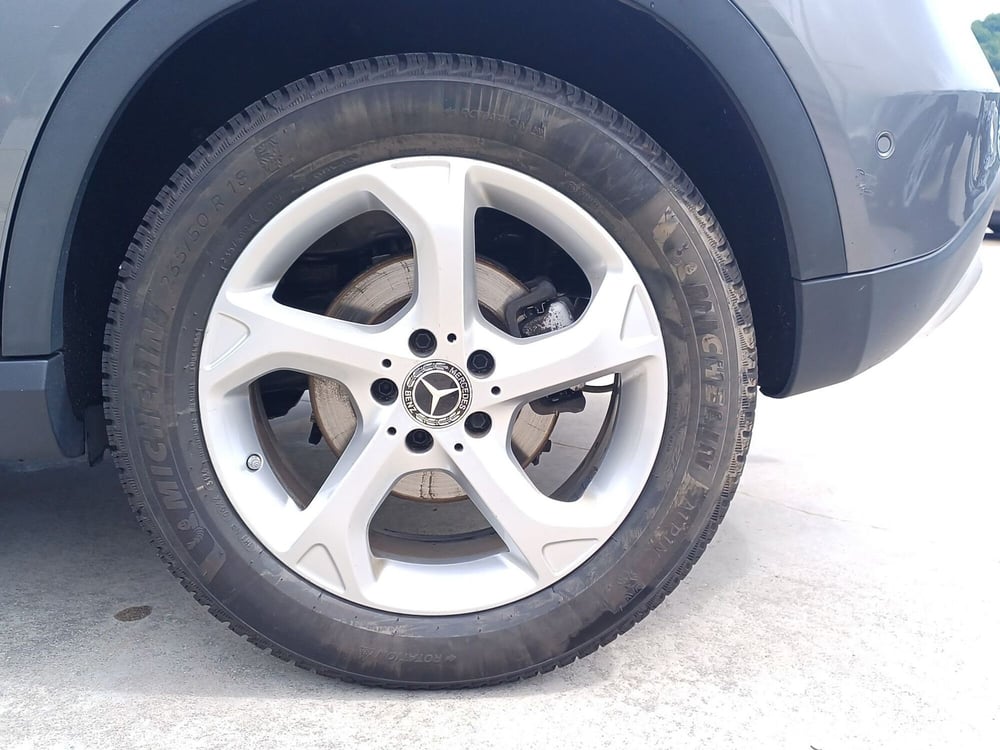 Mercedes-Benz GLA SUV usata  (14)