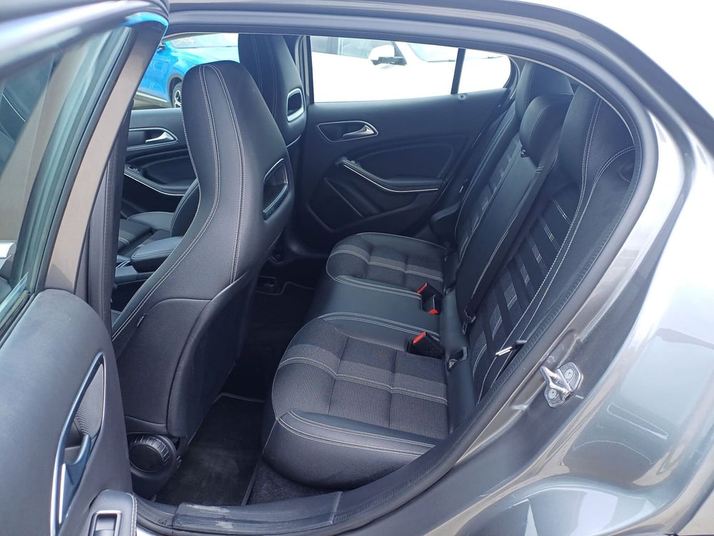Mercedes-Benz GLA SUV usata  (7)
