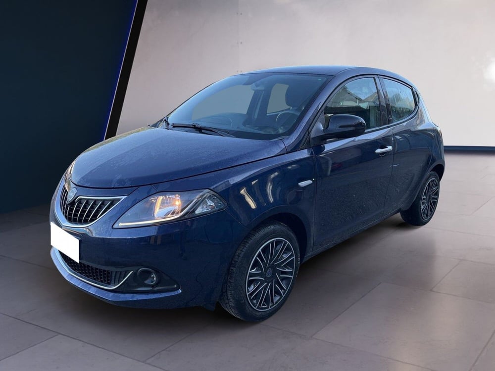 Lancia Ypsilon usata a Torino (2)