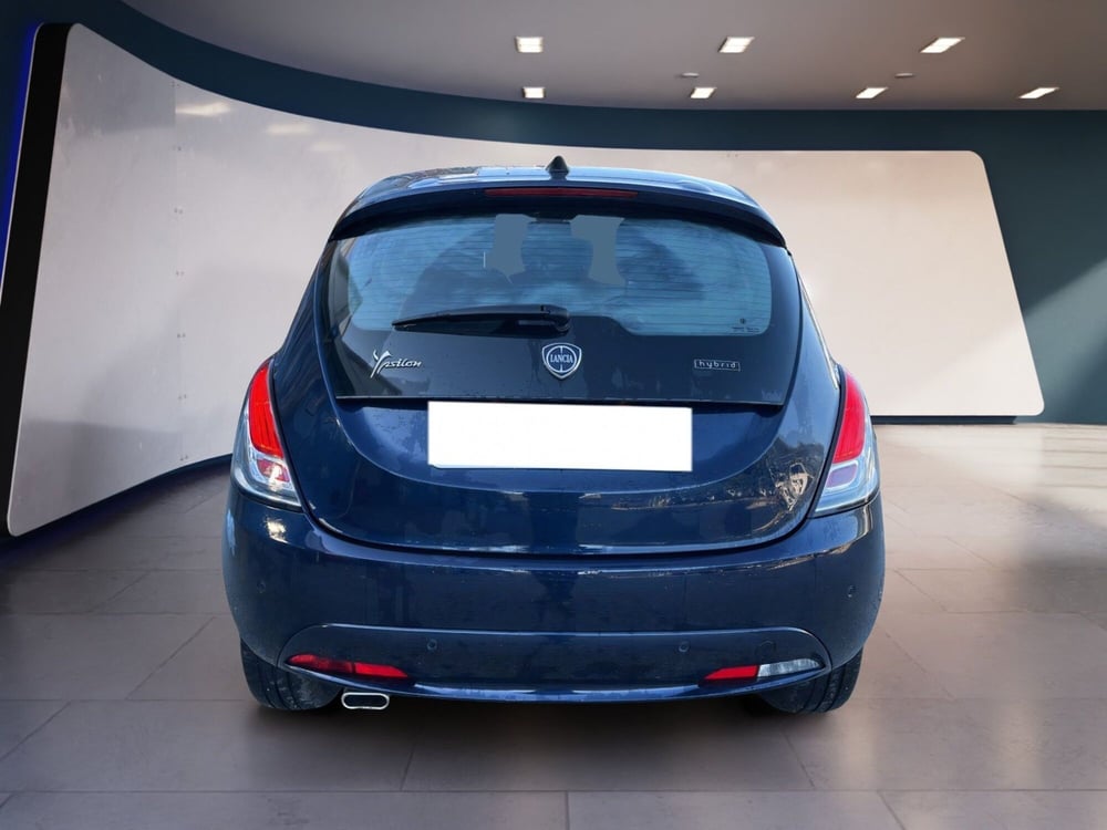 Lancia Ypsilon usata a Torino (6)