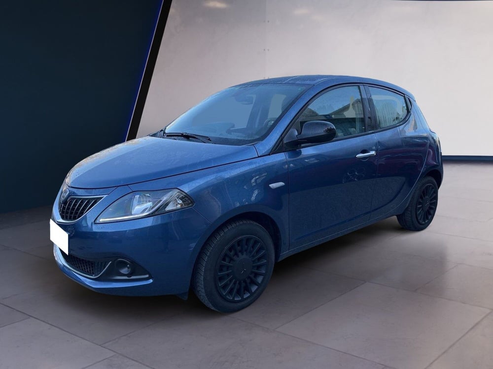 Lancia Ypsilon usata a Torino (2)