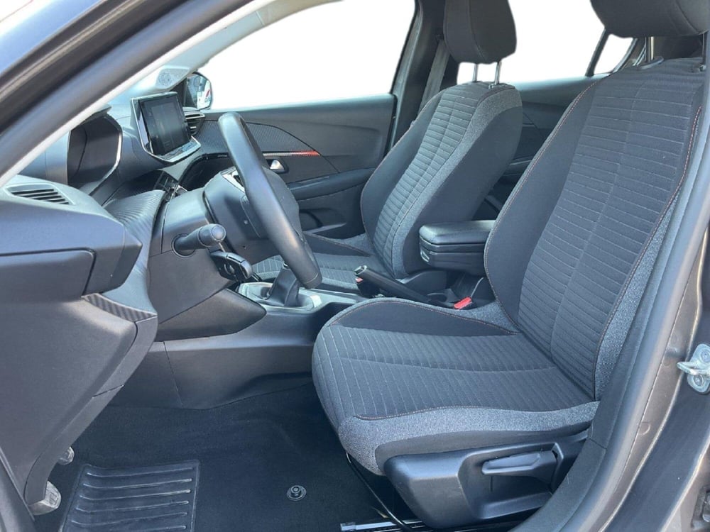 Peugeot 208 usata a Torino (10)