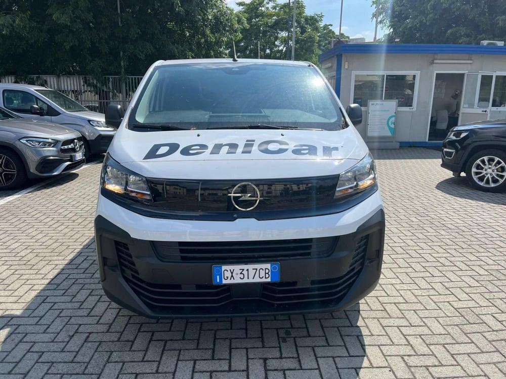 Opel Vivaro-e Life nuova a Milano (2)