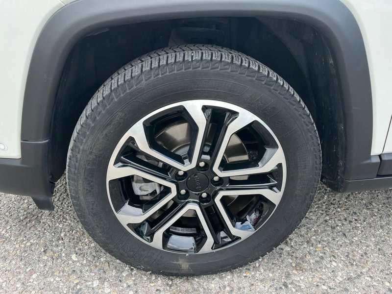 Jeep Compass usata a Milano (11)