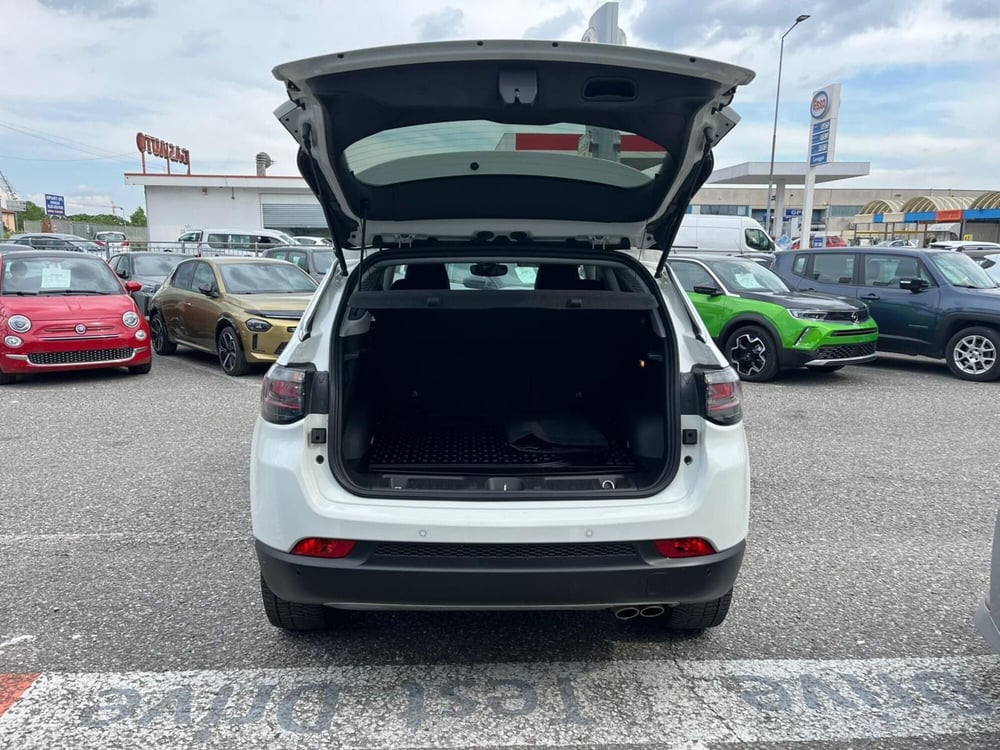 Jeep Compass usata a Milano (9)