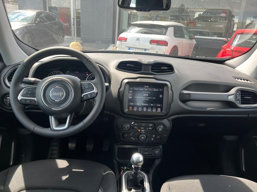 Jeep Renegade usata a Milano (15)