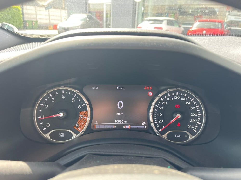 Jeep Renegade usata a Milano (19)