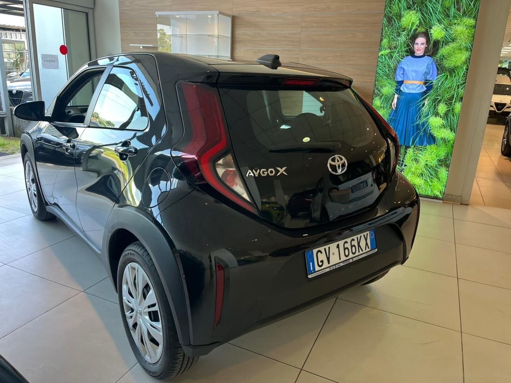 Toyota Aygo X usata a Milano (7)