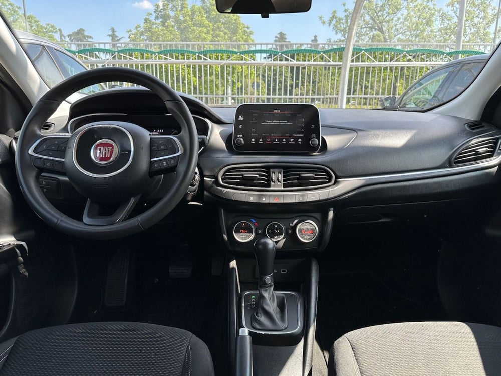 Fiat Tipo Station Wagon usata a Milano (14)