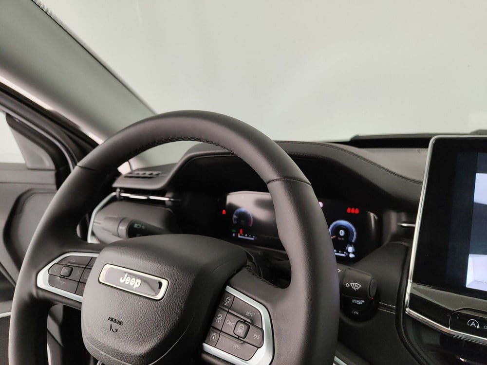 Jeep Compass usata a Caserta (17)