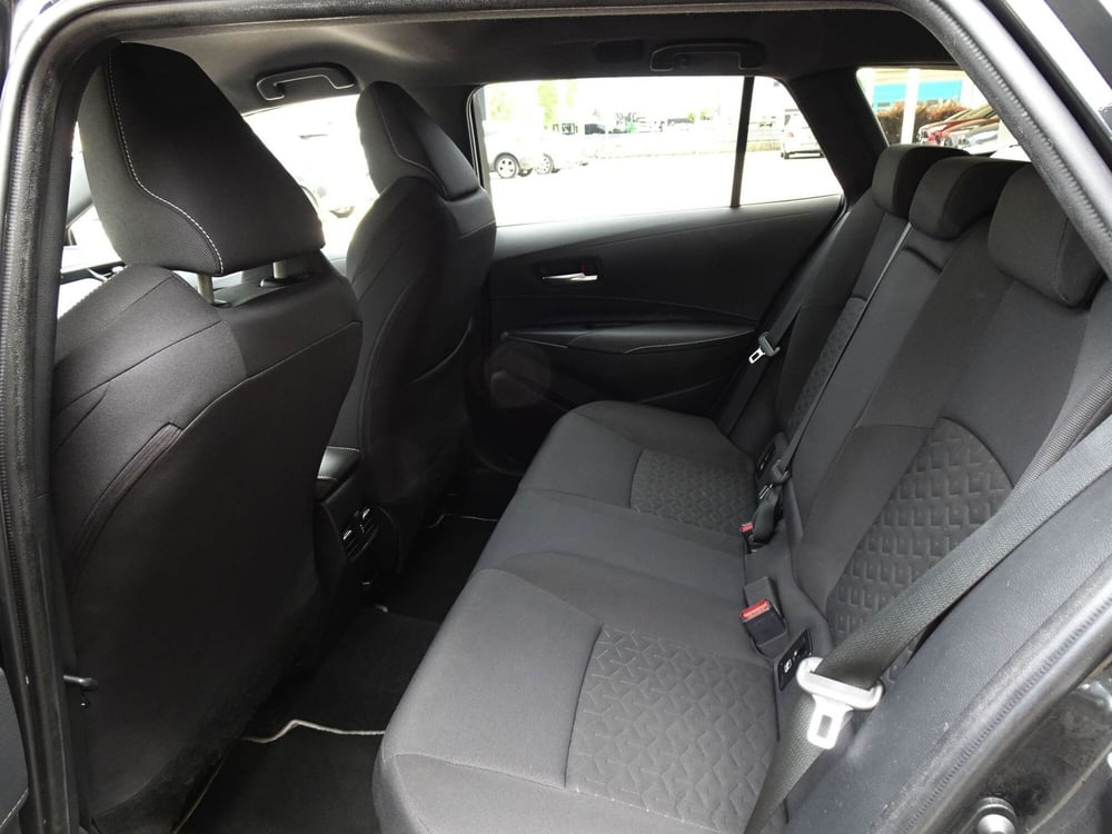 Toyota Corolla Touring Sports usata a Treviso (11)