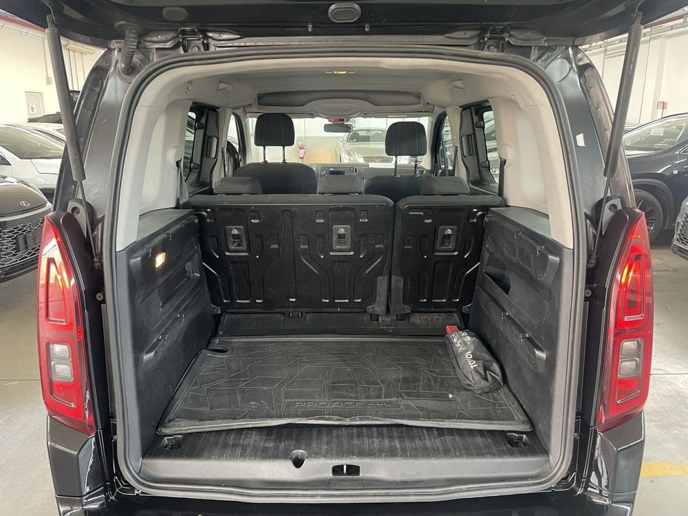 Toyota Proace City Verso usata a Treviso (18)