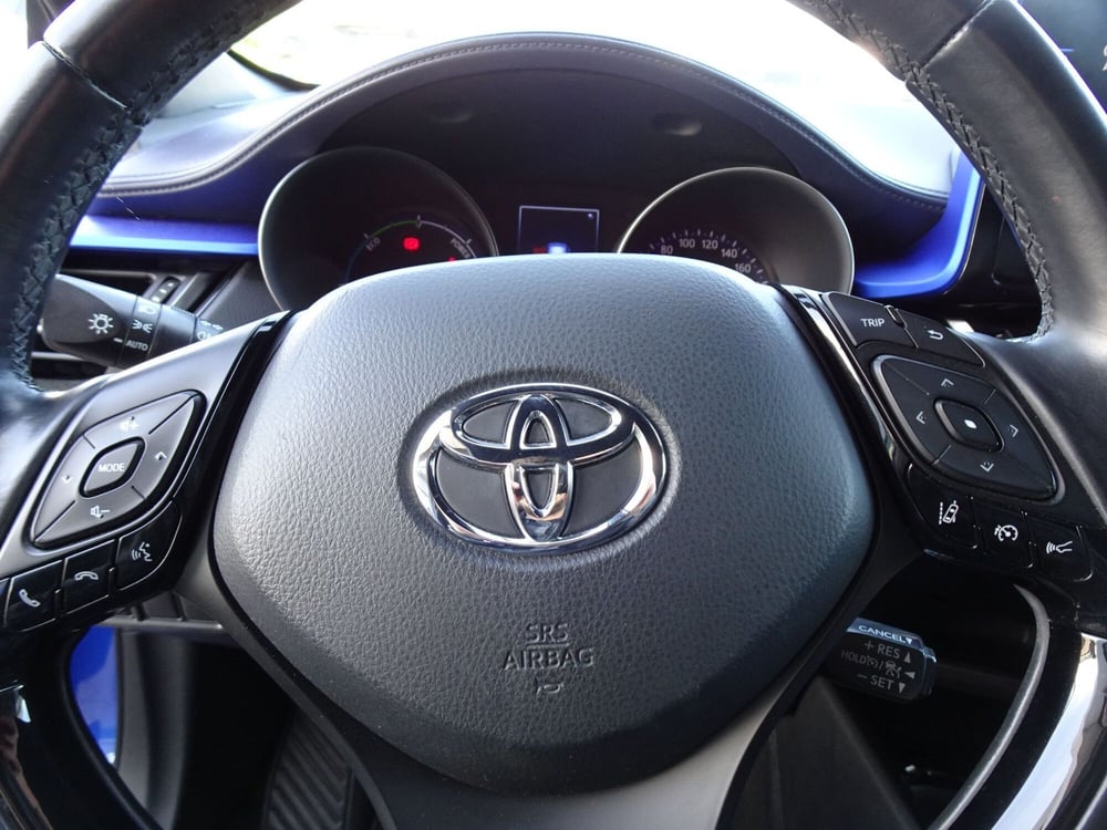 Toyota Toyota C-HR usata a Treviso (16)