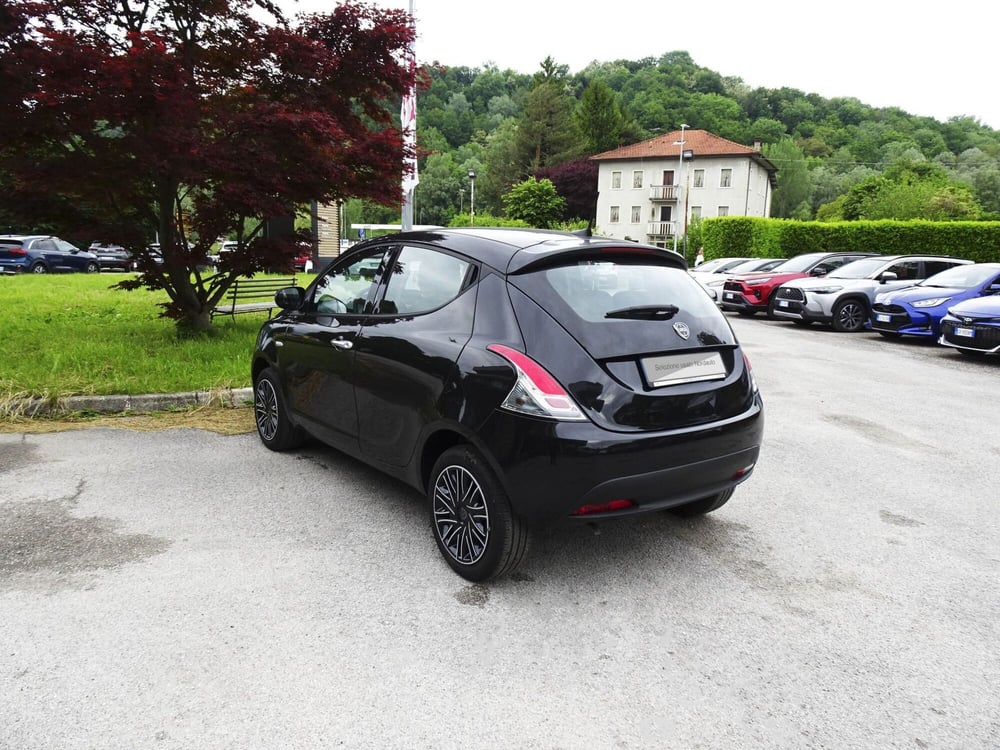 Lancia Ypsilon usata a Treviso (5)