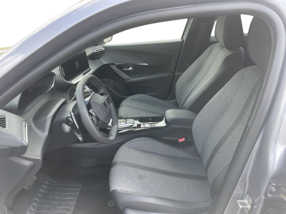 Peugeot 2008 usata a Pistoia (9)