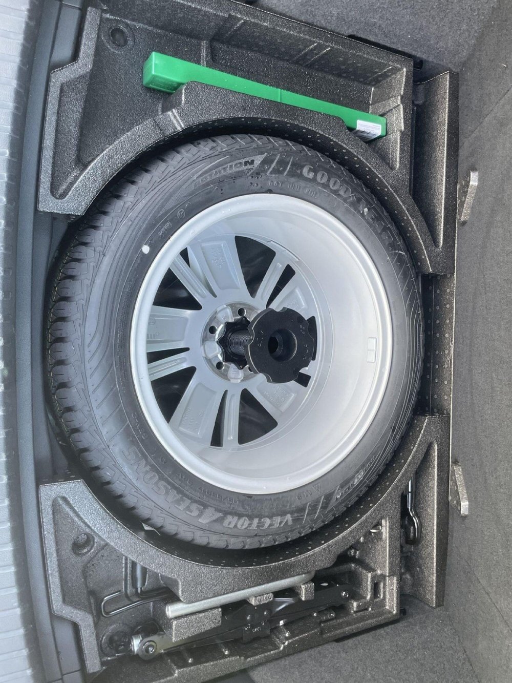 Skoda Karoq usata a Pistoia (16)