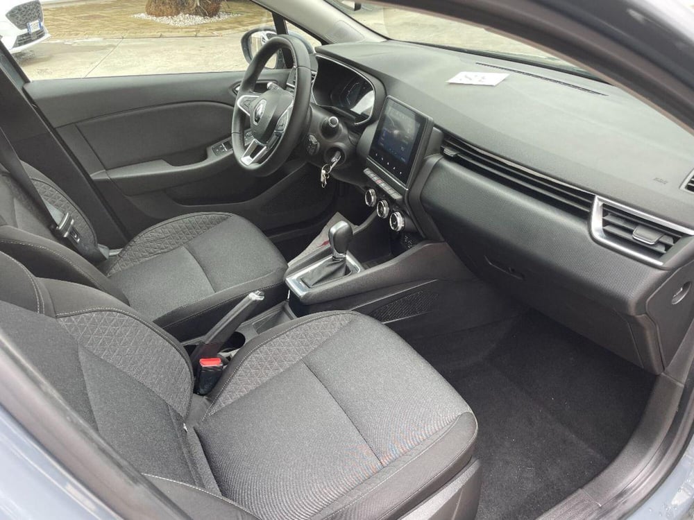 Renault Clio usata a Lecce (15)