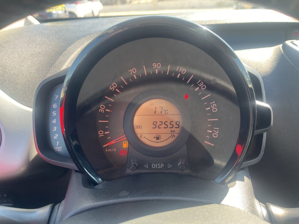 Toyota Aygo usata a Catania (11)