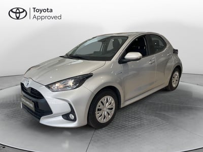 Toyota Yaris 1.5 Hybrid 5 porte Energy del 2021 usata a Misterbianco