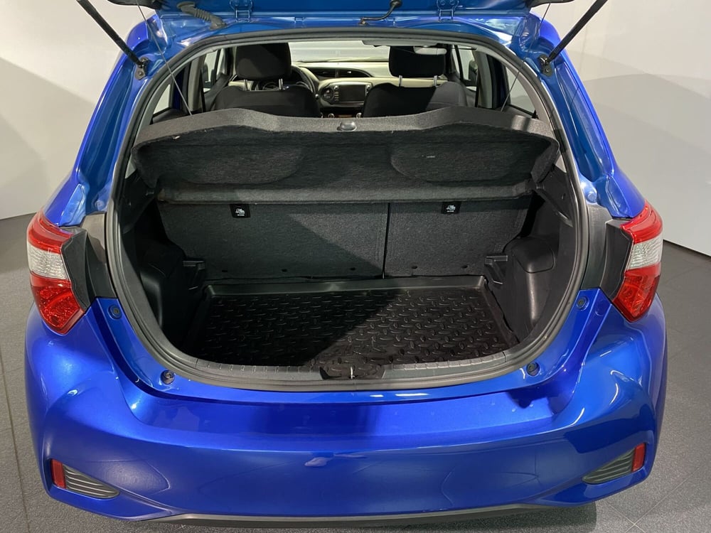 Toyota Yaris usata a Milano (10)