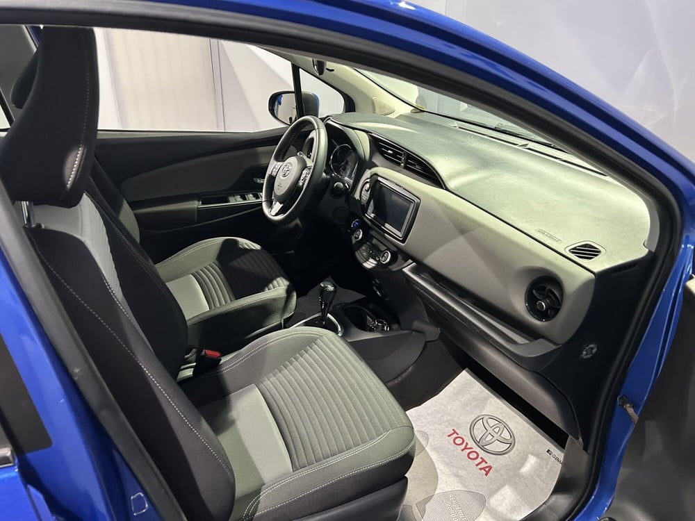 Toyota Yaris usata a Milano (6)