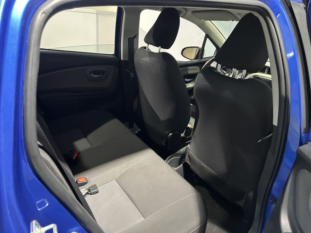 Toyota Yaris usata a Milano (7)