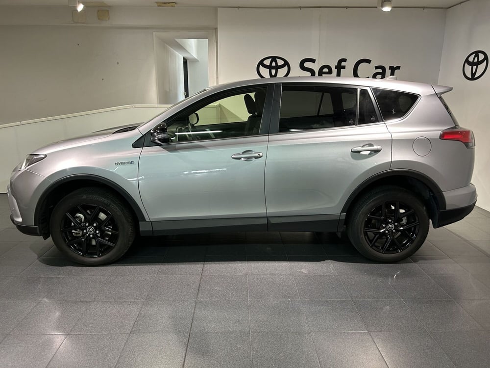 Toyota Rav4 usata a Milano (3)