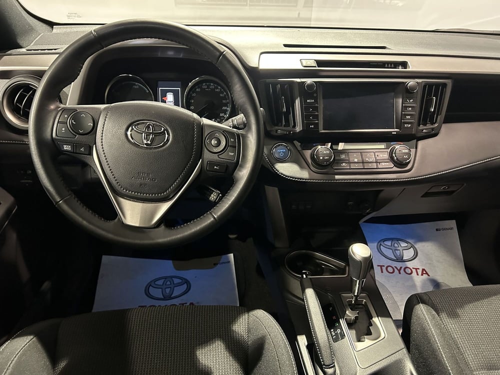 Toyota Rav4 usata a Milano (9)