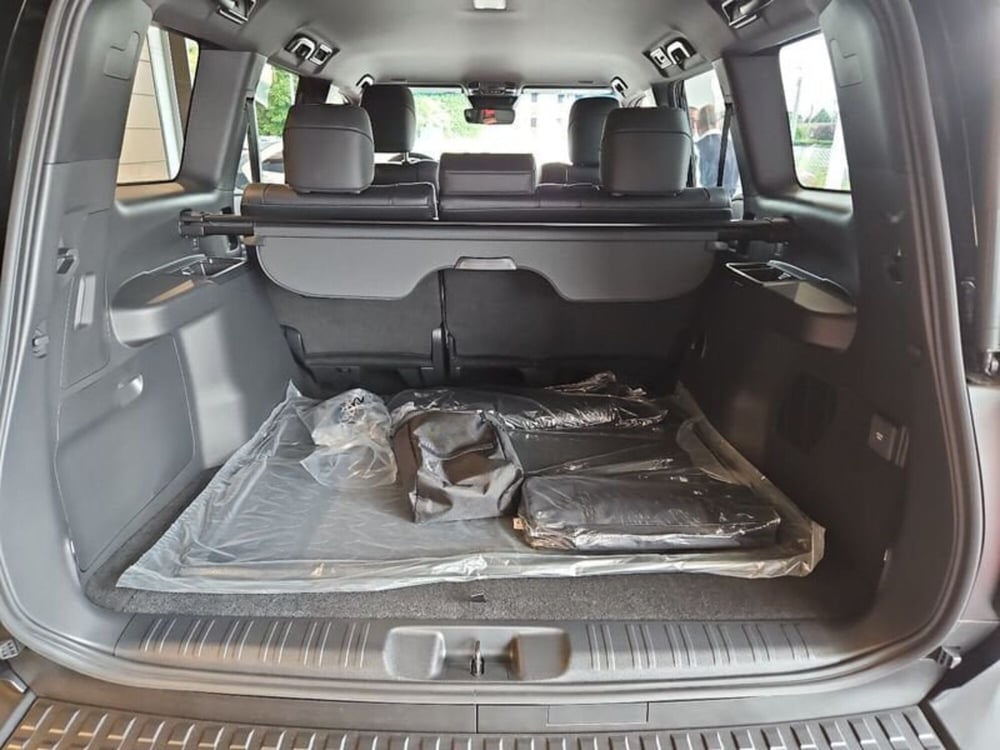 Toyota Land Cruiser nuova a Vicenza (13)