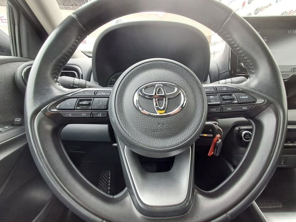 Toyota Yaris Cross usata a Cagliari (13)