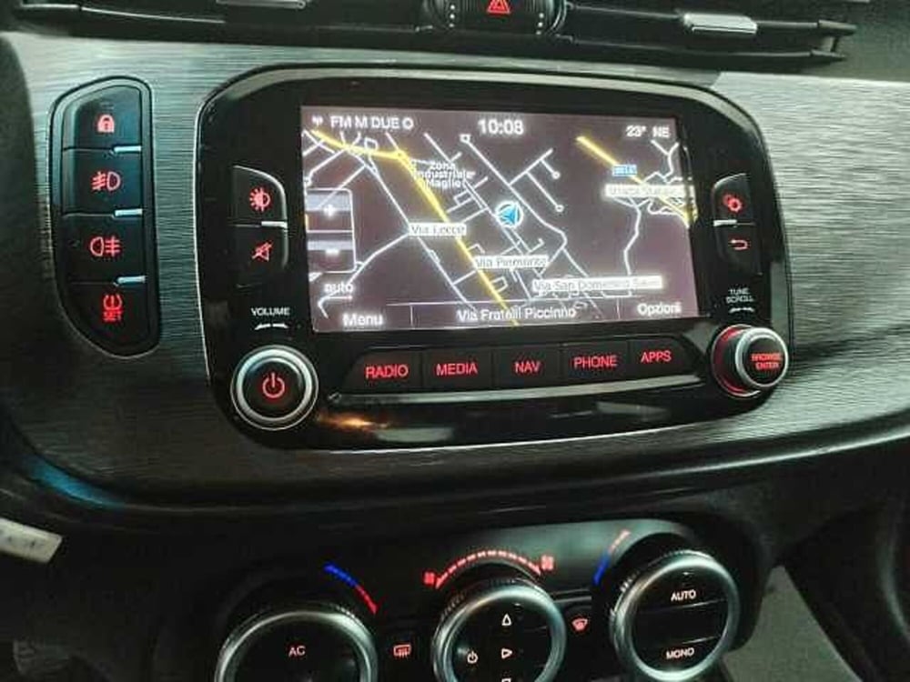 Alfa Romeo Giulietta usata a Lecce (10)