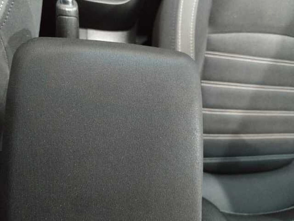 Alfa Romeo Giulietta usata a Lecce (13)