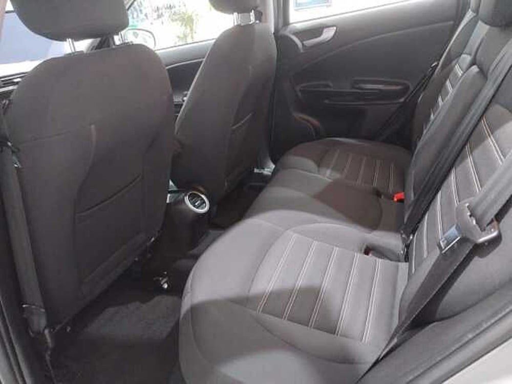 Alfa Romeo Giulietta usata a Lecce (15)