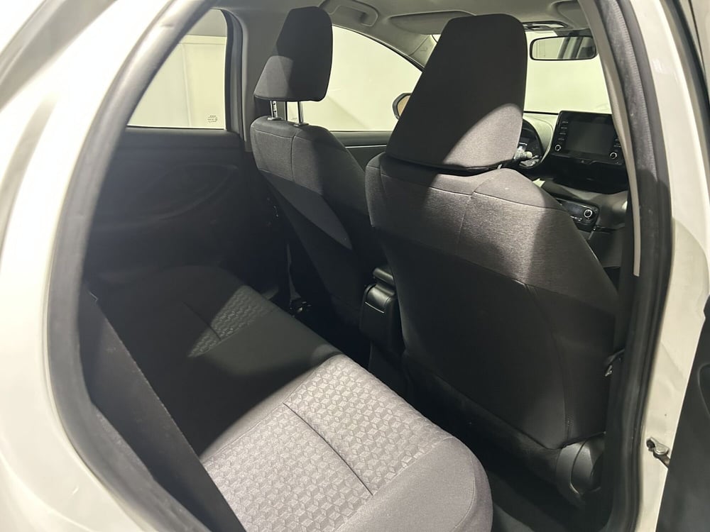 Toyota Yaris usata a Milano (8)