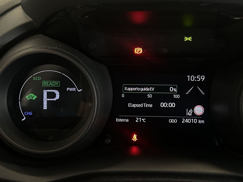 Toyota Yaris usata a Milano (13)