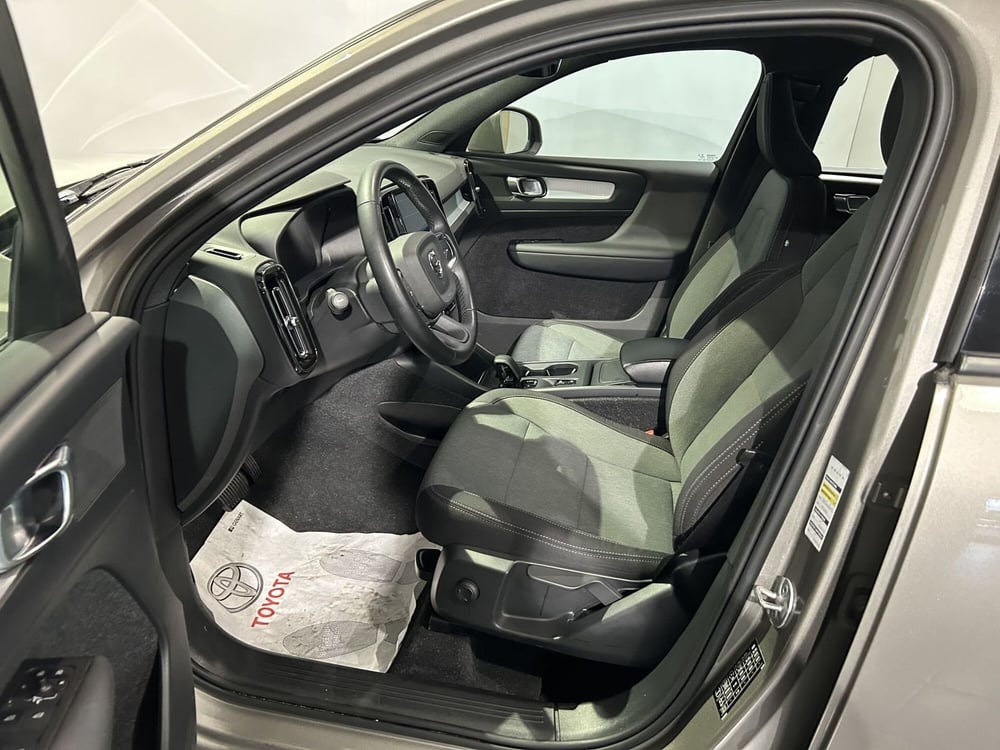 Volvo XC40 usata a Milano (12)