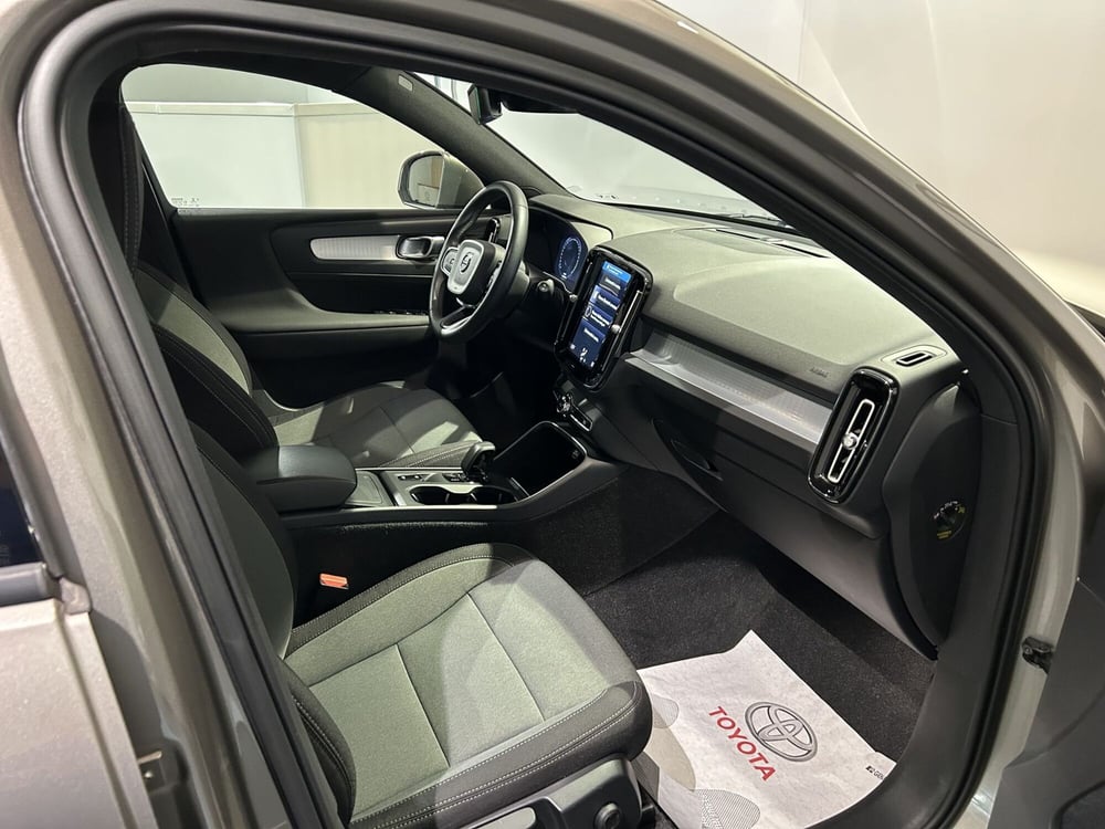 Volvo XC40 usata a Milano (13)
