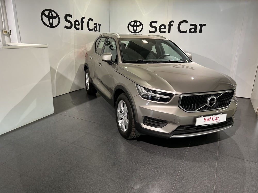 Volvo XC40 usata a Milano (3)