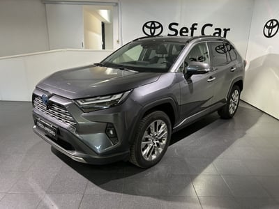 Toyota Rav4 vvt-ie h Lounge awd-i 222cv e-cvt del 2022 usata a Milano