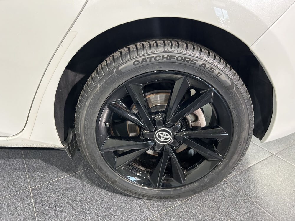 Toyota Auris usata a Milano (15)