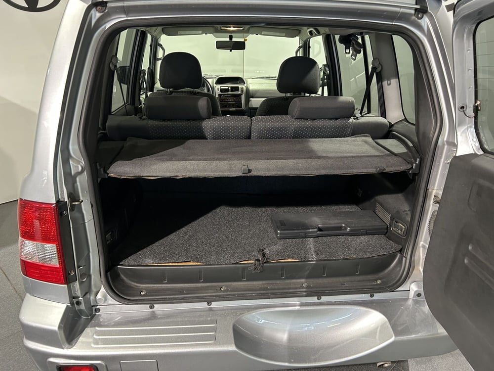 Mitsubishi Pajero usata a Milano (6)