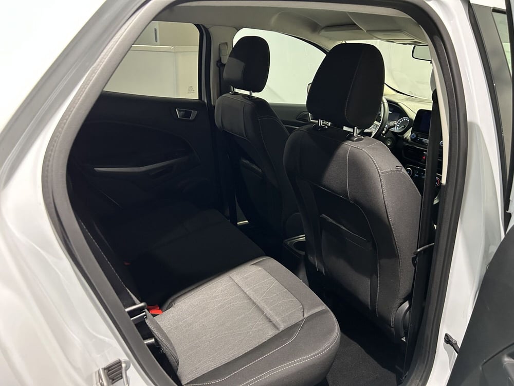 Ford EcoSport usata a Milano (15)