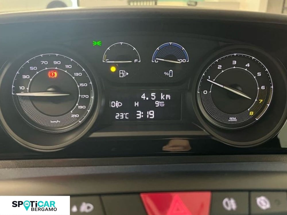 Lancia Ypsilon nuova a Bergamo (10)