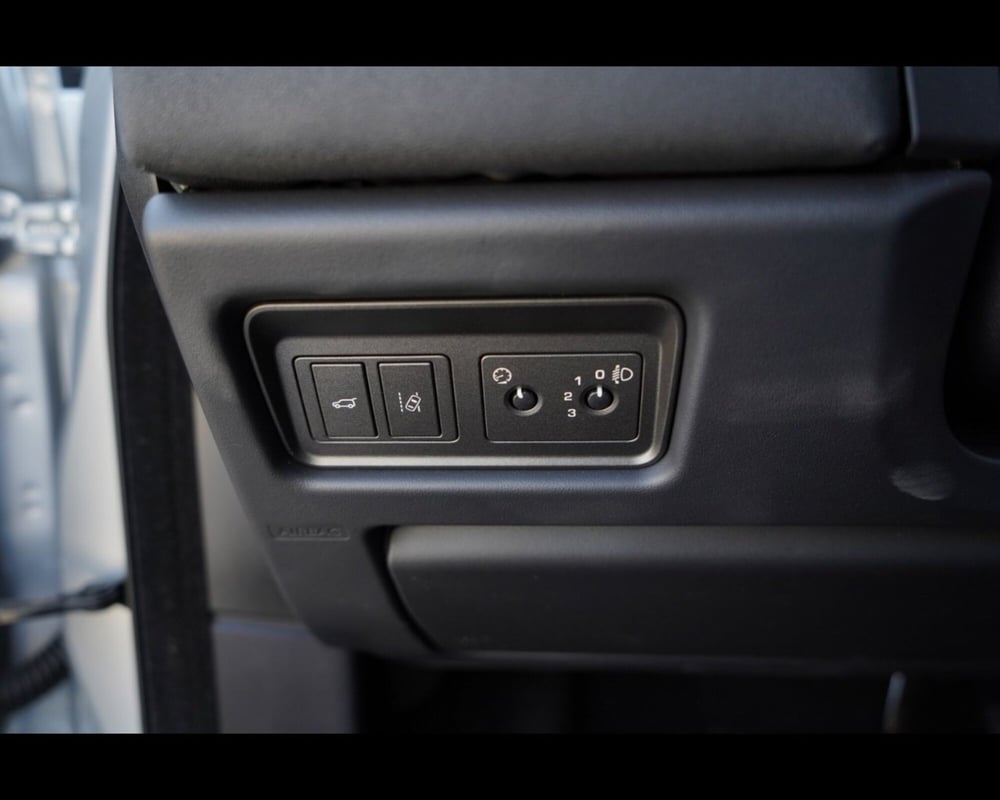 Land Rover Range Rover Evoque usata a Venezia (18)