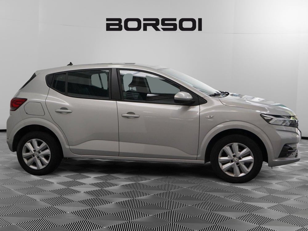 Dacia Sandero usata a Treviso (6)