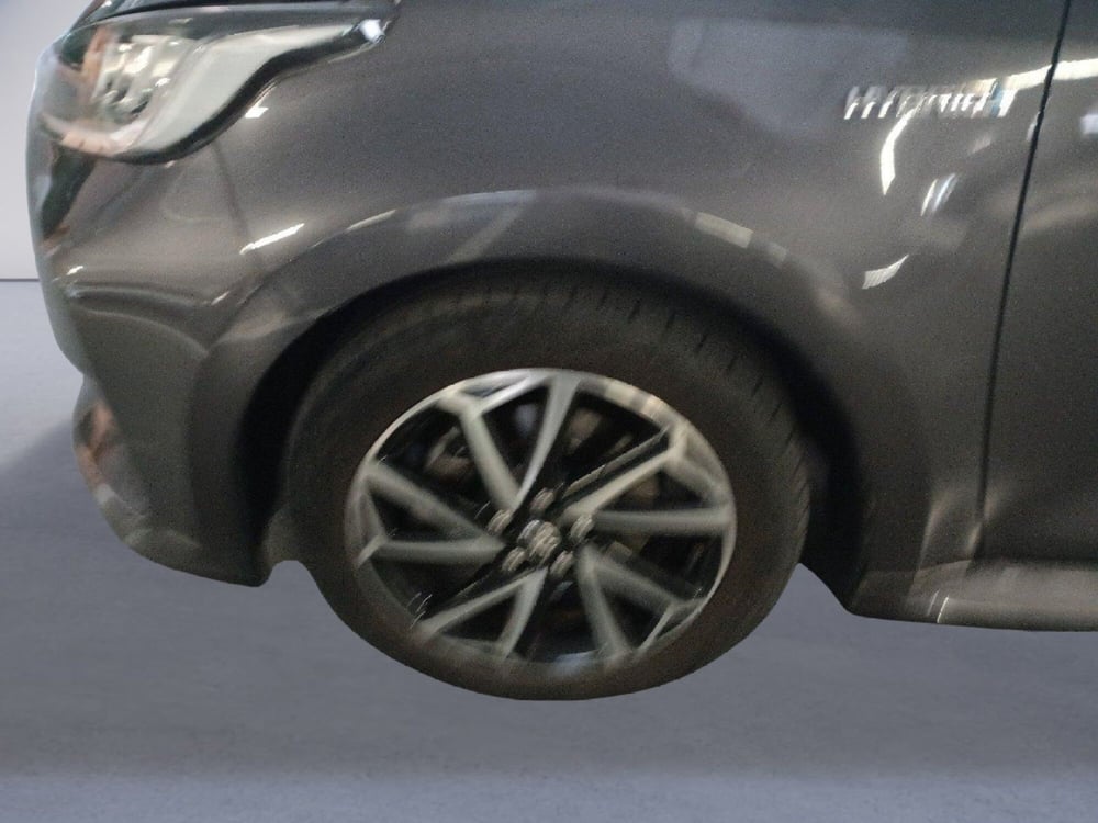 Toyota Yaris nuova a Milano (10)