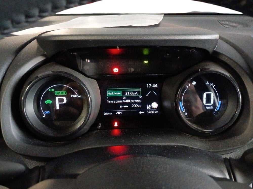 Toyota Yaris nuova a Milano (12)