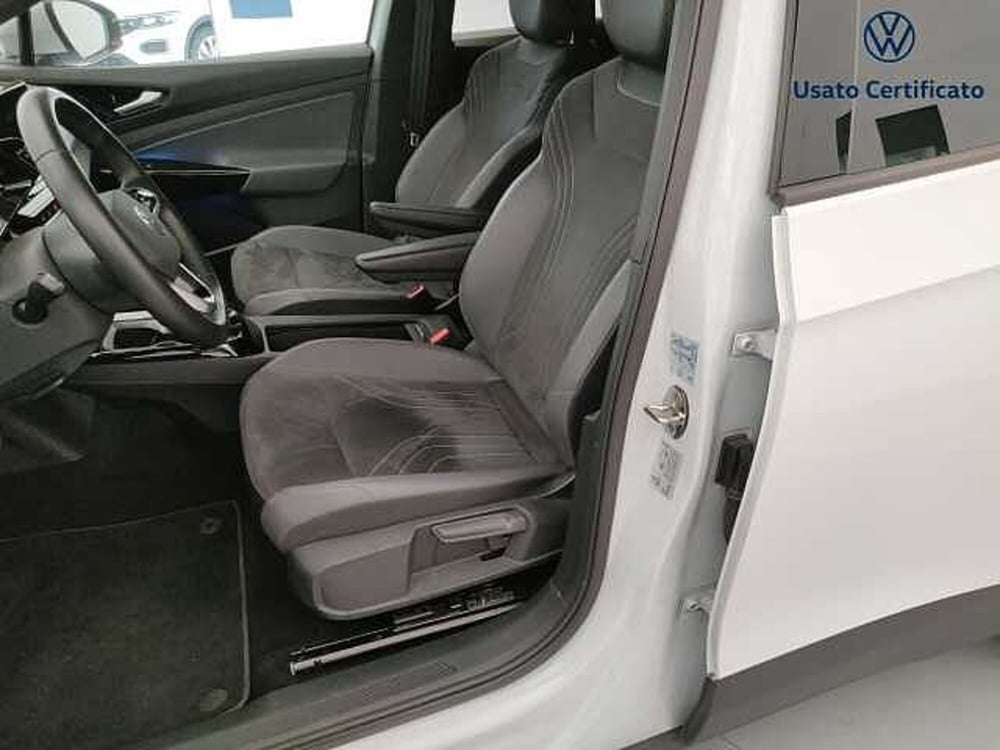 Volkswagen ID.4 usata a Varese (8)