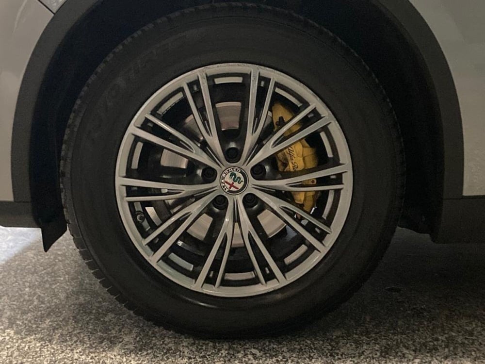 Alfa Romeo Stelvio usata a Ascoli Piceno (12)