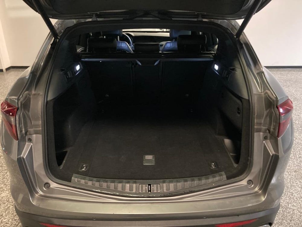 Alfa Romeo Stelvio usata a Ascoli Piceno (6)